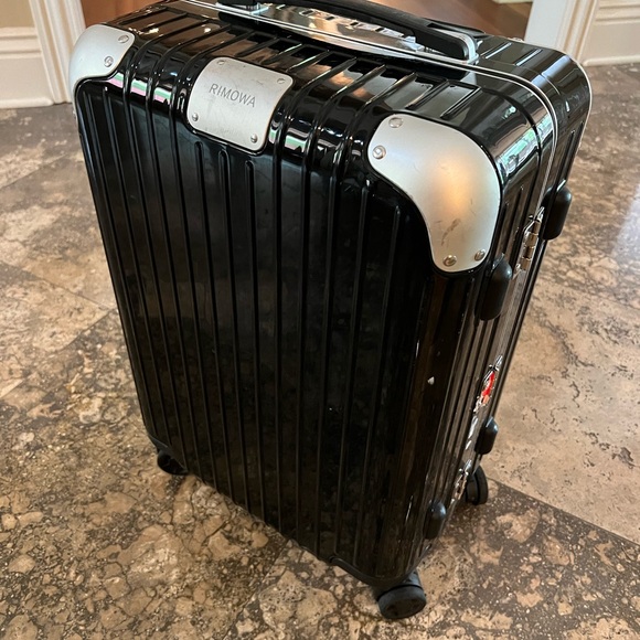 RIMOWA Bags Rimowa Hybrid Cabin Roller Bag Suitcase Roller Board Black Poshmark